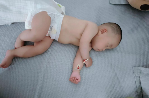 江阴宝宝流鼻涕过程